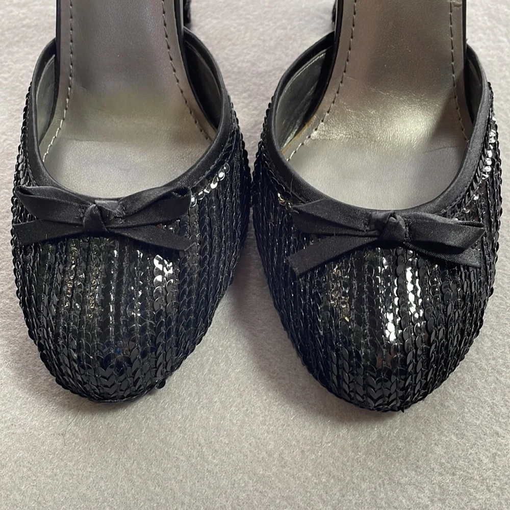 Steve Madden women’s size 8 black sequin heel - Picture 2 of 5